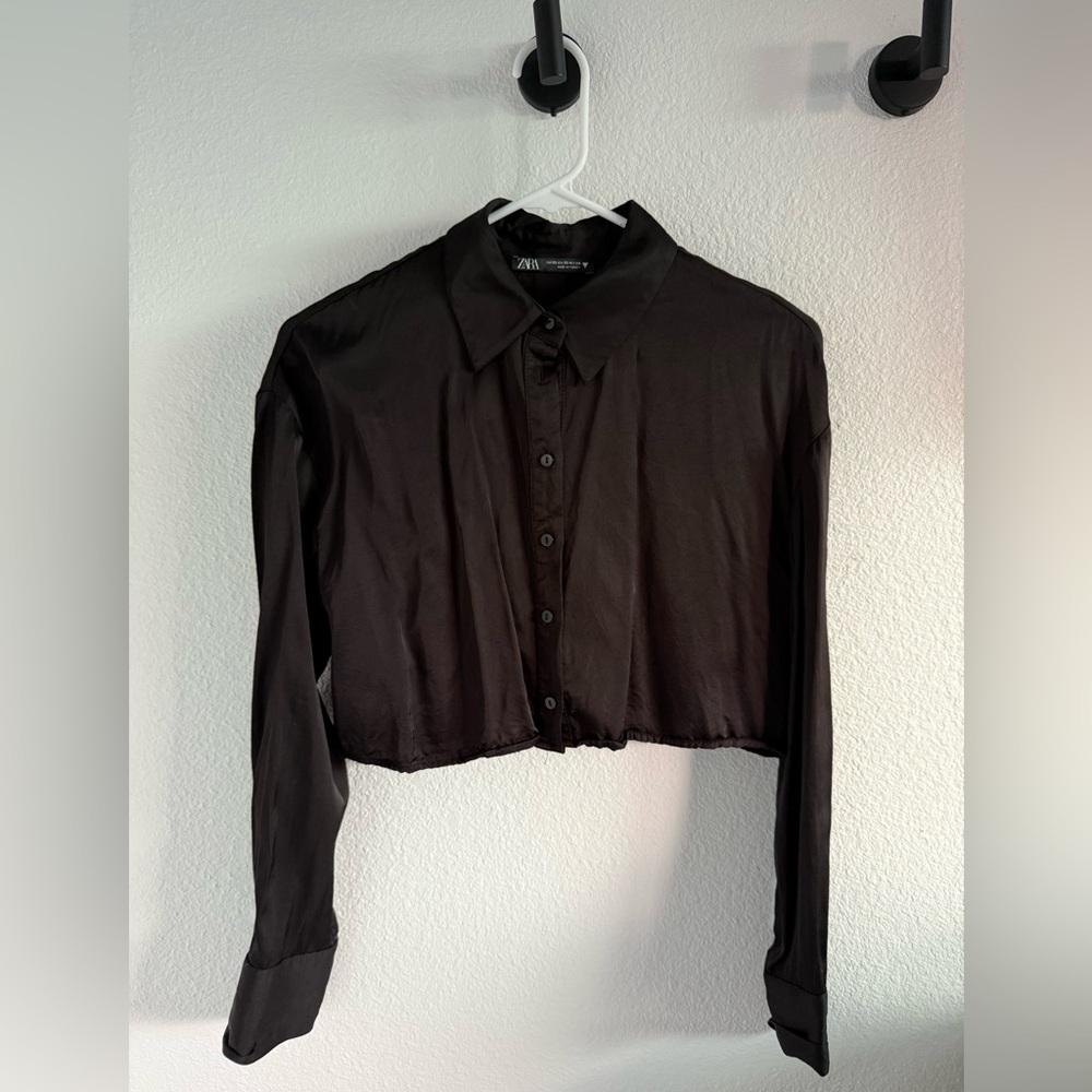 Zara Black Silky Cropped Button-Up Shirt XS